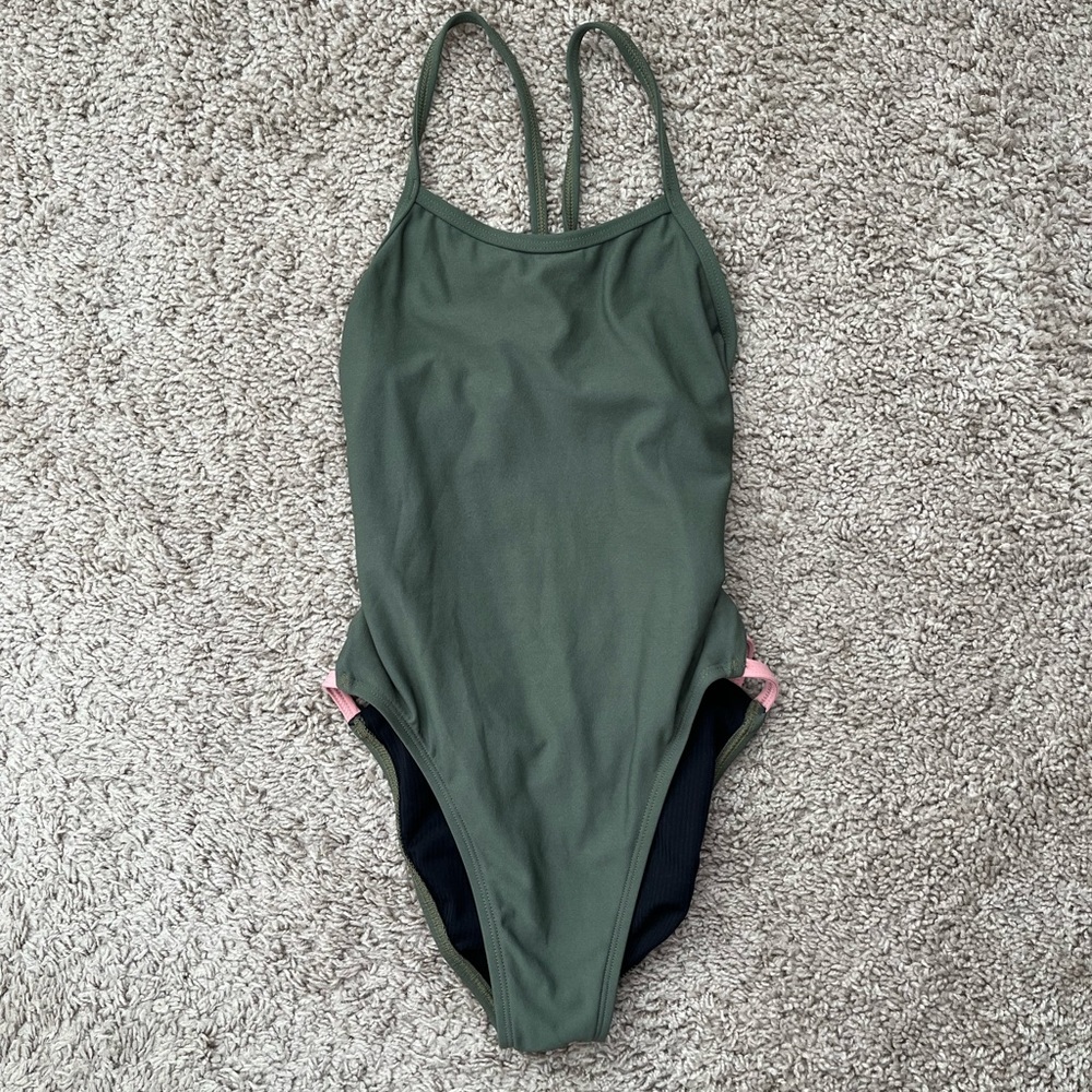 Jolyn Fixed-Back “Julian 2” Suit Size 26